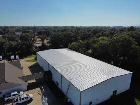B & A Roofing and Gutters in Hattiesburg