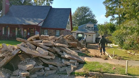 901 Demo and Remodeling photo 1
