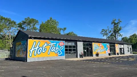 MP Paradise Hot Tub & Swim Spa Outlet in Welland