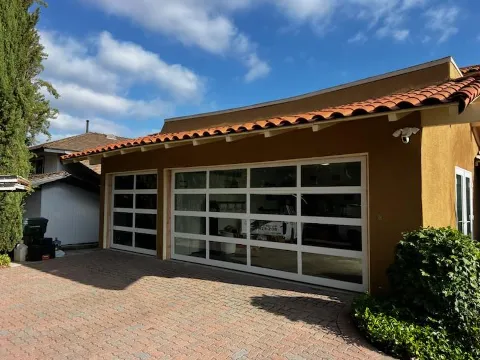 Ventura Garage Door Doc Inc in Ventura