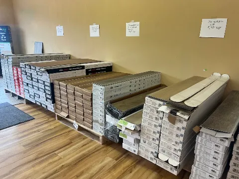 T&H Floor Store in Scranton