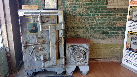 Decatur Lockmaster & Safe Company in Decatur