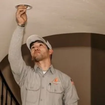 Oakland Electrician Guys in Oakland
