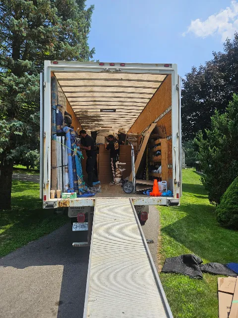 Apollo Moving photo 1