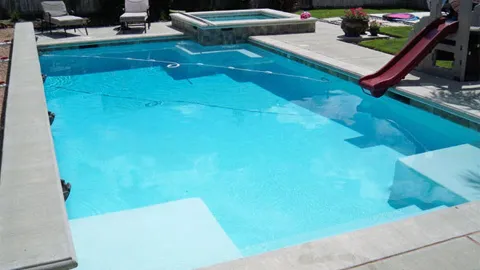 Reed's Pool Service in Houston