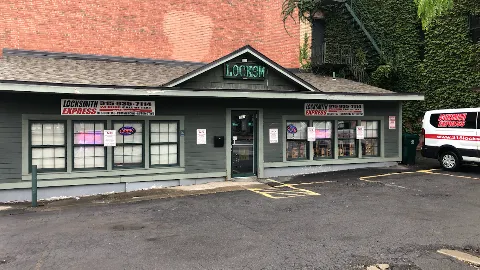 Locksmith Express LLC in Syracuse