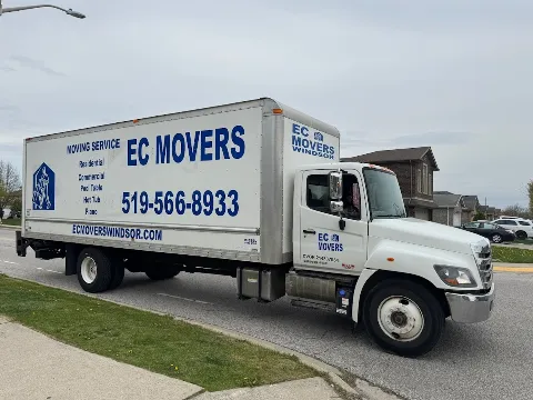 EC Movers Limited in Windsor