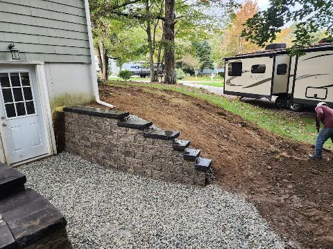 Up Landscaping LLC photo 1