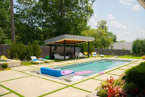 Tom's Outdoor Living photo 1