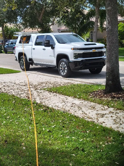 Hugo's pest solutions, Inc. in Pembroke Pines