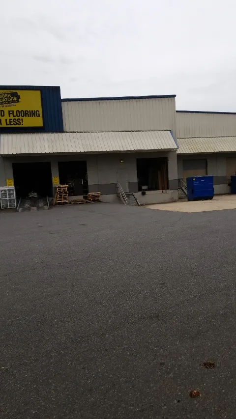 Lumber Liquidators photo 1