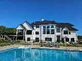 Clear Choice Exteriors & Bath Makeover photo 2