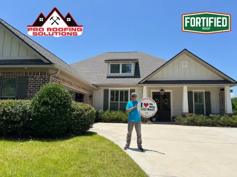 Pro Roofing Solutions in Mobile
