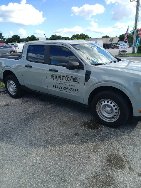 R.W. Pest Control LLC in Cutler Bay