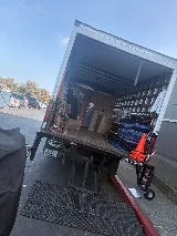 Yak and Yeti Movers photo 4
