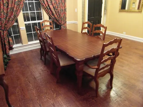 Floor Hut photo 1
