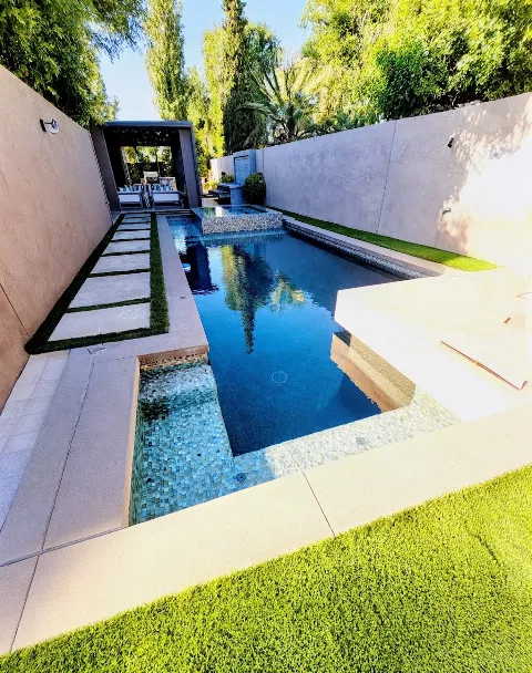 Sun Coast Pools & Spa in Costa Mesa