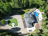 Monville Landscaping photo 8