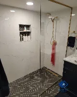 Johnny Tile photo 3