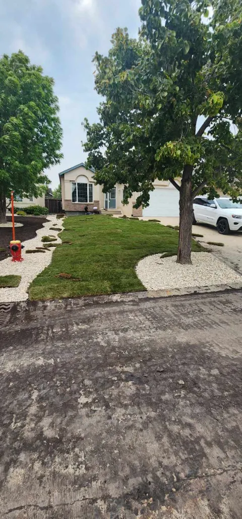 Gittins Landscaping in Winnipeg