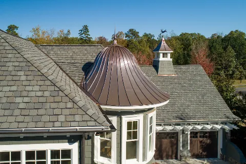 Luxury Roofing Ltd. in Leduc