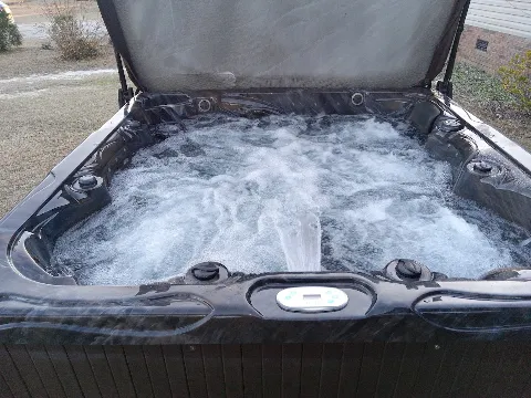 Action Hot Tub Repair in Columbia