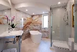 Denys Builds Designs Renovations photo 6