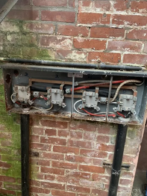 Marvel Electricians photo 1