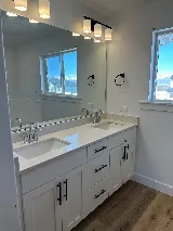 J Thomas Homes photo 9