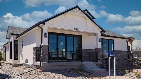 Oakwood Homes at Green Valley Ranch in Aurora