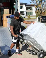 Modern Moving photo 7