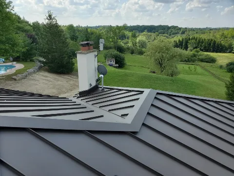 Jesse James Roofing ltd in Orangeville