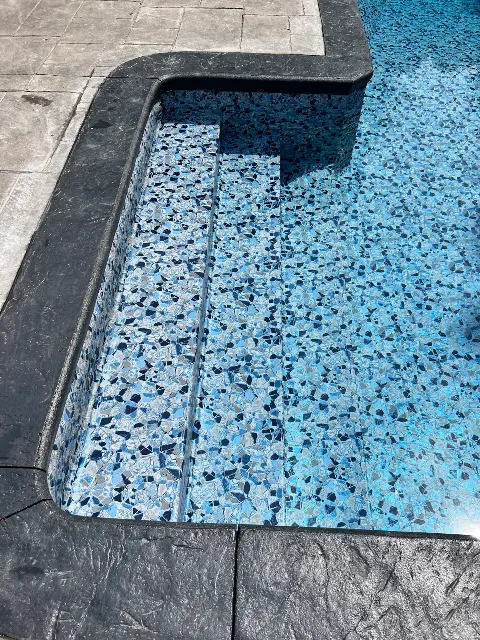CT Pool Liner photo 1