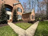 19.3 Landscaping photo 8