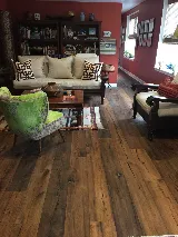 Floors on 14th photo 7
