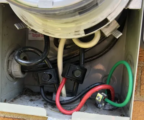 Electric Wire Services in Pasadena