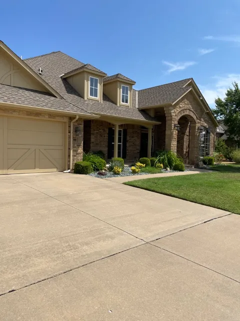 Phoenix Construction Services in Edmond