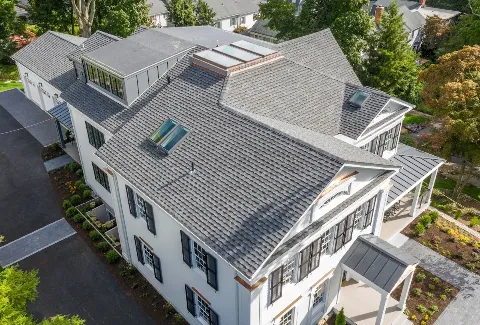 Hunter Roofing in Redding