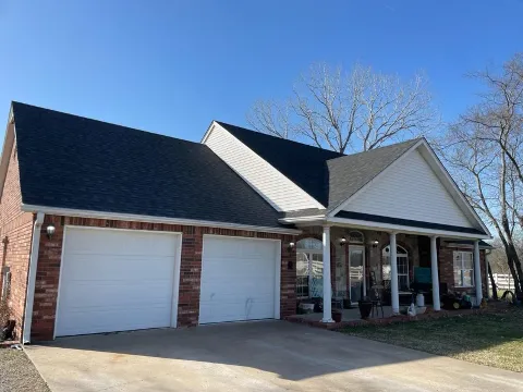 Global Roofing & Construction in Wichita