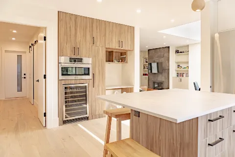 Toronto General Contractors in Oakville