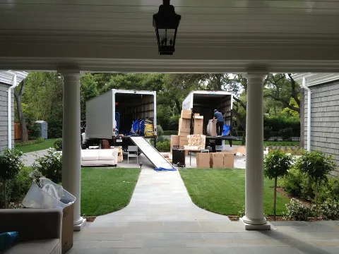 Centaur Moving in Cambridge