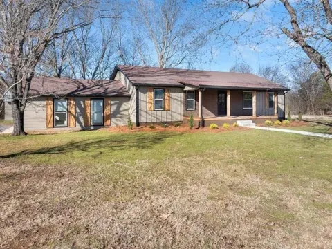 House Call Pest Control in Murfreesboro
