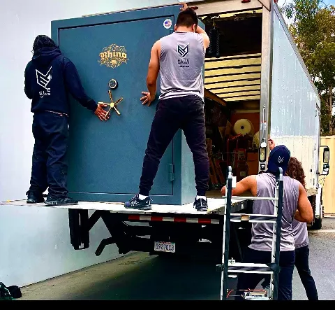 Elite Movers & Packing Services in Ventura