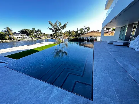 AAA Pool & Spa Service, Inc photo 1