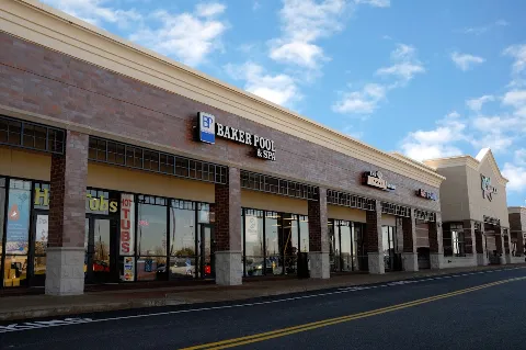 Baker Pool & Spa Store in Chesterfield