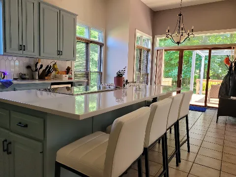 JNG Painting & Decorating LLC in Columbus