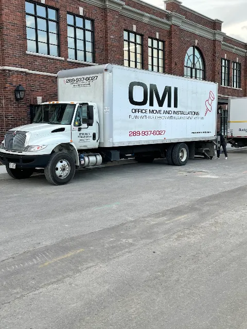MUSKOKA MOVERS photo 1