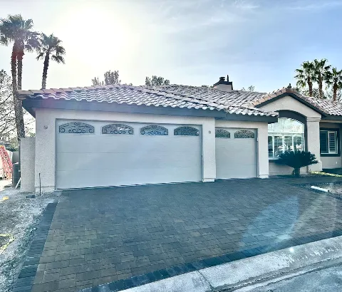 Good Golly Garage Doors photo 1