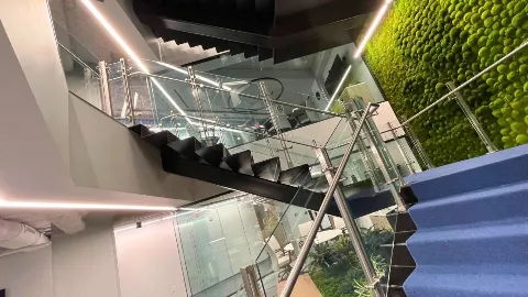 Glassprom LLC in Arlington