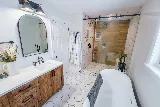 AC Custom Reno photo 5